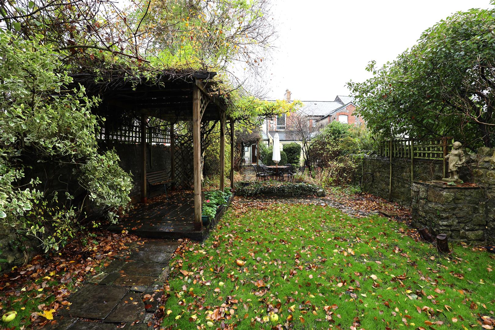 81 Eastgate, Cowbridge, CF71 7AA